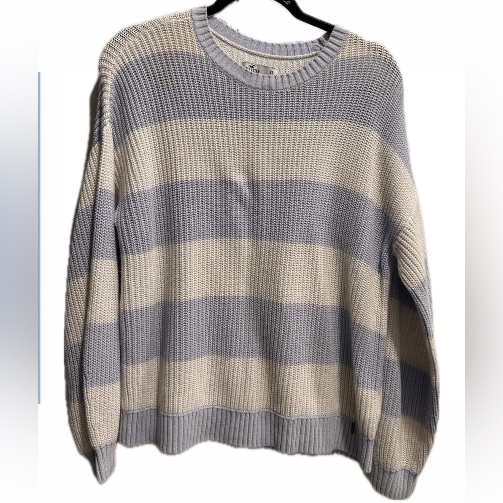 Hollister Wide Stripe Crewneck Sweater - Light Gray & Cream